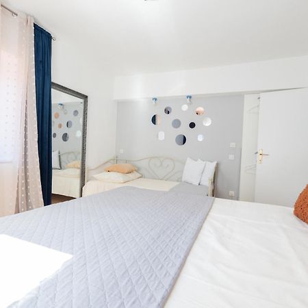 Guesthouse Rebecca Makarska Ngoại thất bức ảnh